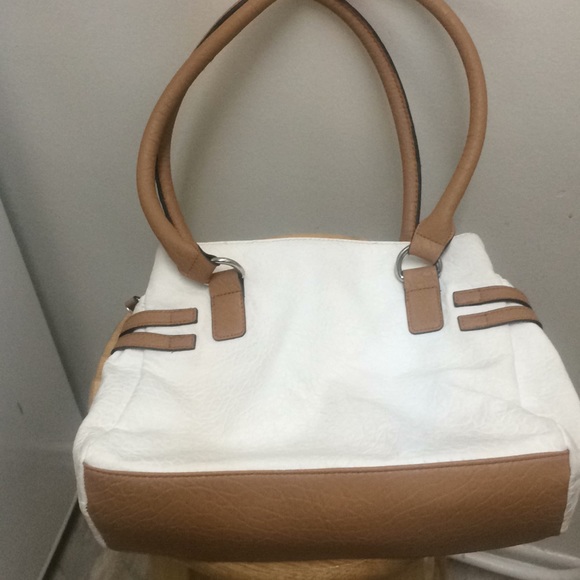 Rossetti Off White and Tan Shoulder Bag. - Picture 4 of 16